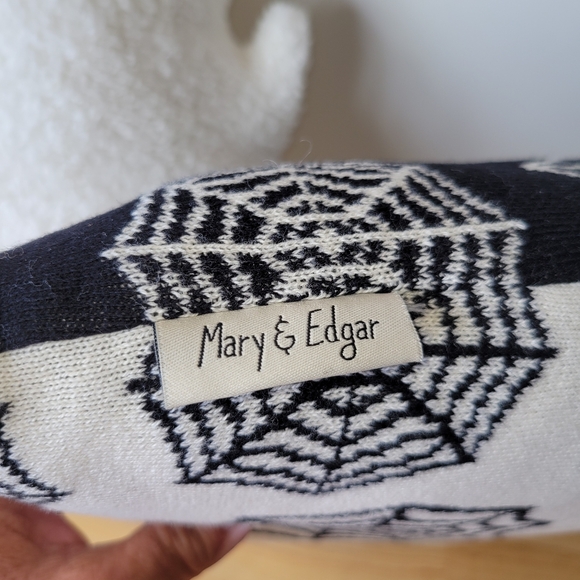 Halloween Pillows Ghost Pillow Pair - Picture 3 of 5